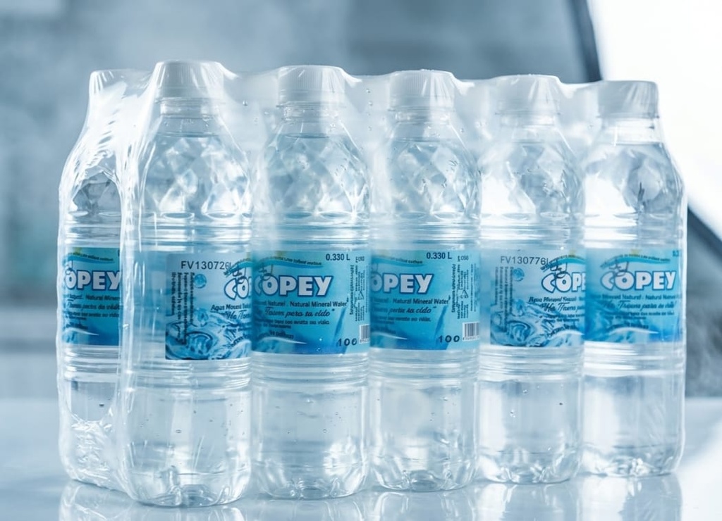 Estuche de Agua embotellada Coppey (330ml)    
  24 Unidades